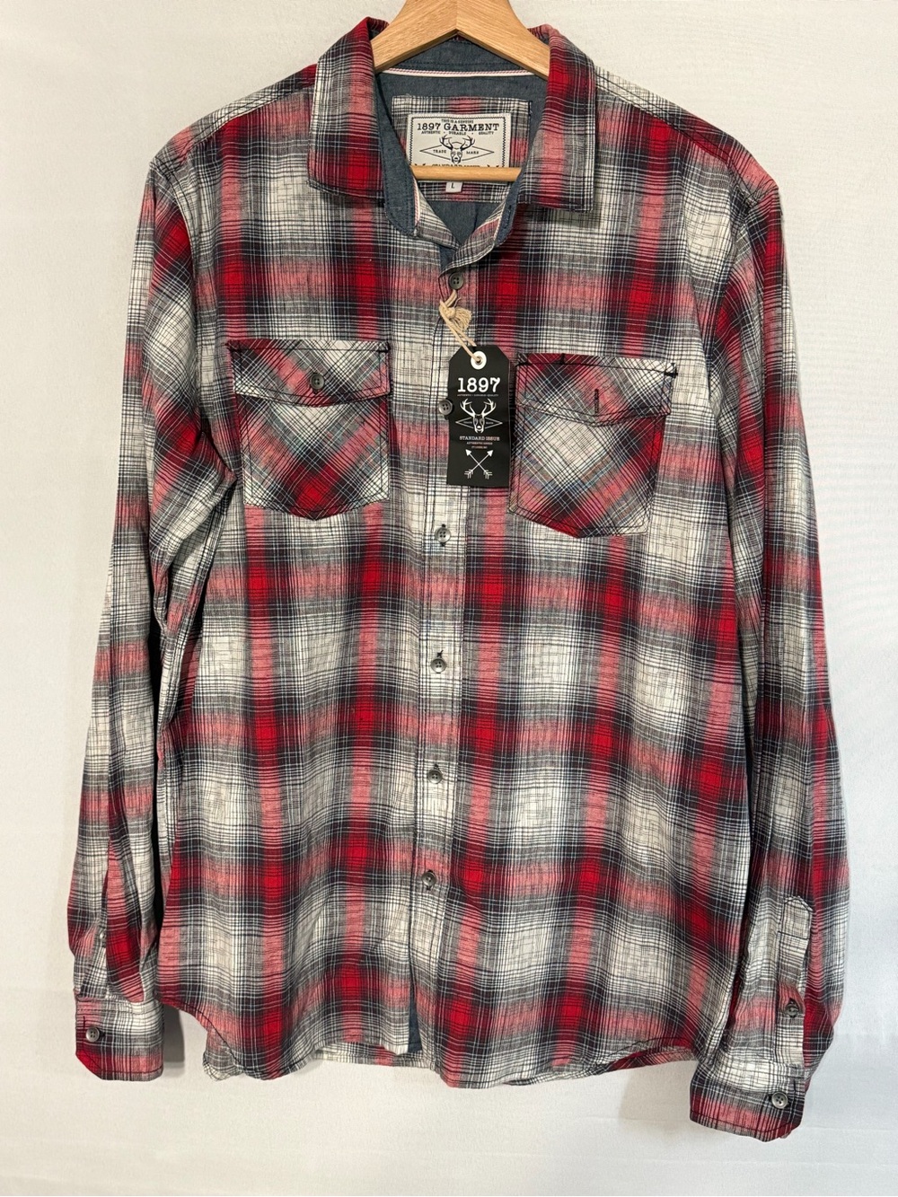 1897 Garment Men’s Plaid Button Up Shirt Large L Red Gray Long Sleeve NWT